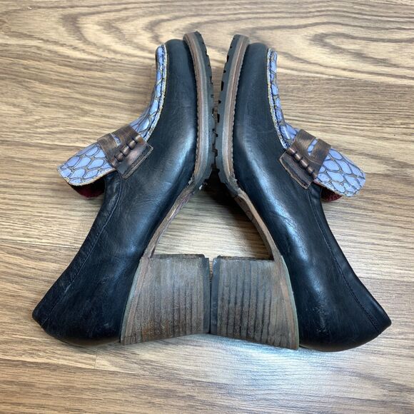 Women's Bristol Freebird Blue Snakeskin Print Leather Chunky Loafer Heels sz 10 - Picture 2 of 9